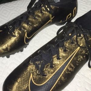 Nike vapor cleats